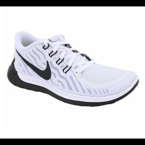Nike Free 5.0 Women’s Training Shoes - White/Black